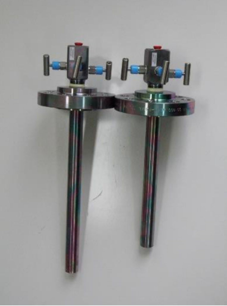 SilcoNert coating service literature, upper figure